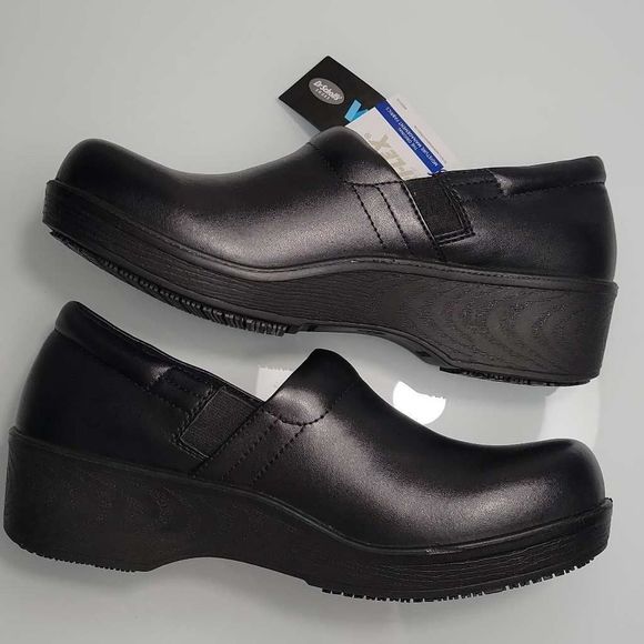 Dr. Scholl's NWT Women's Black Leather Dynamo Slip Resistant Safety Clogs Size 9 - Picture 4 of 8